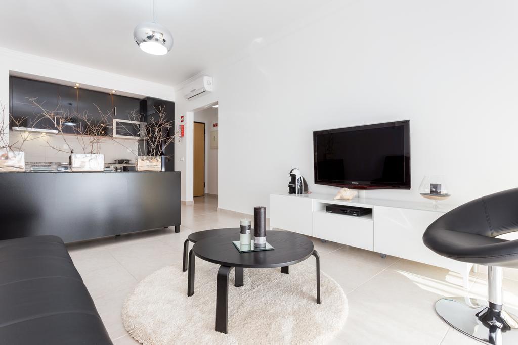 Edificio Sol Mr Sponsor Apartment ポルティマン エクステリア 写真