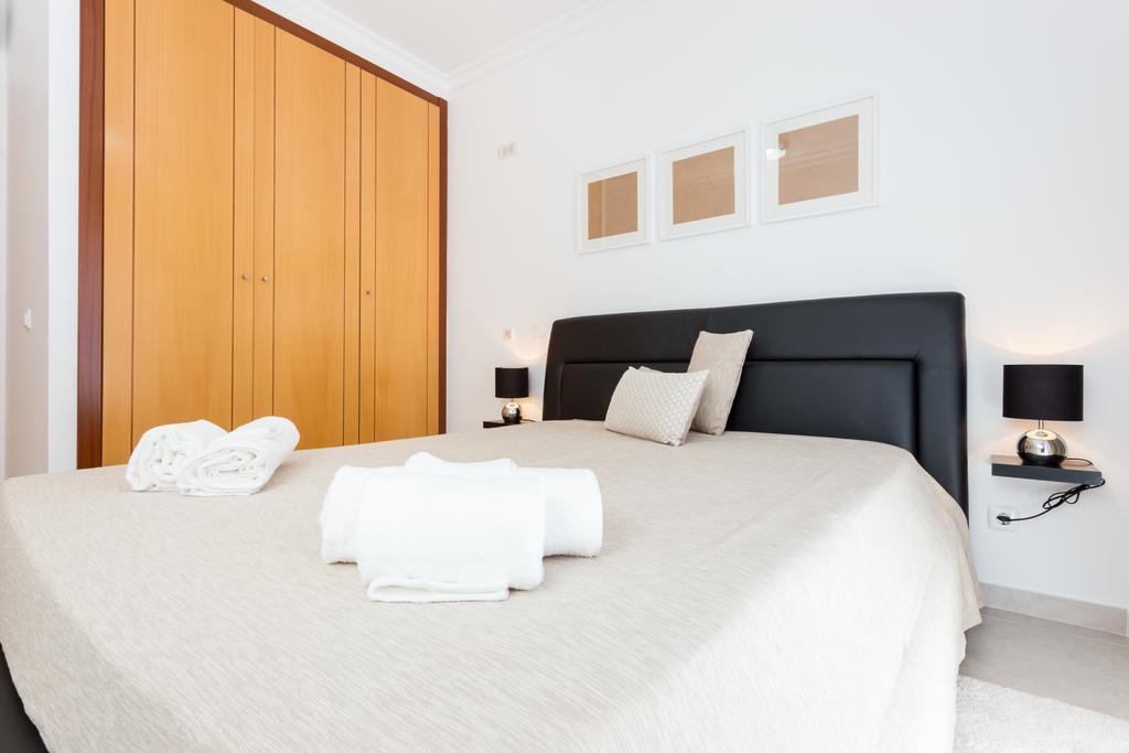 Edificio Sol Mr Sponsor Apartment ポルティマン エクステリア 写真